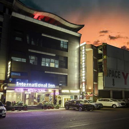 Hotel International Inn - Near Delhi Airport Új-Delhi Kültér fotó