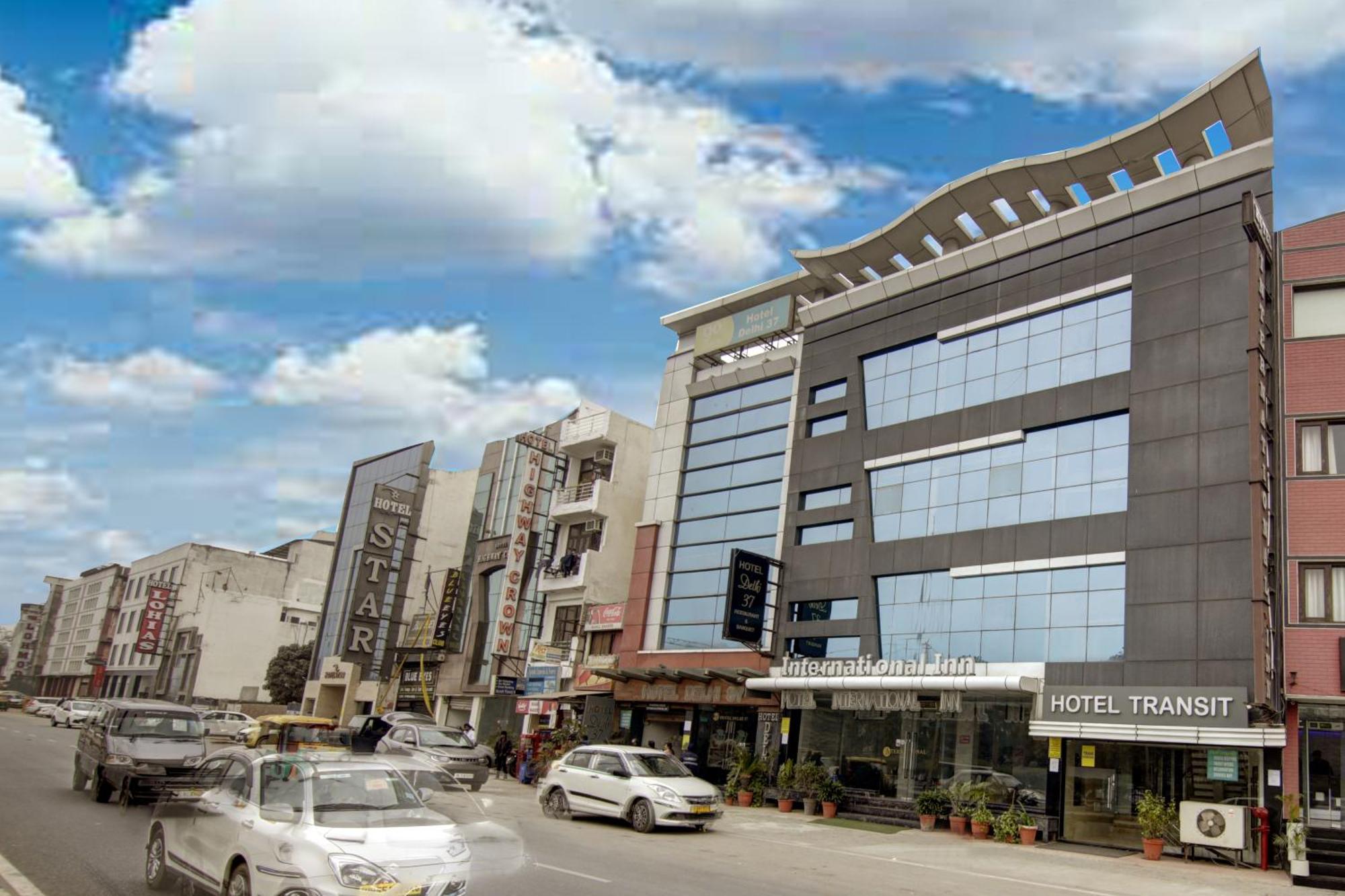 Hotel International Inn - Near Delhi Airport Új-Delhi Kültér fotó