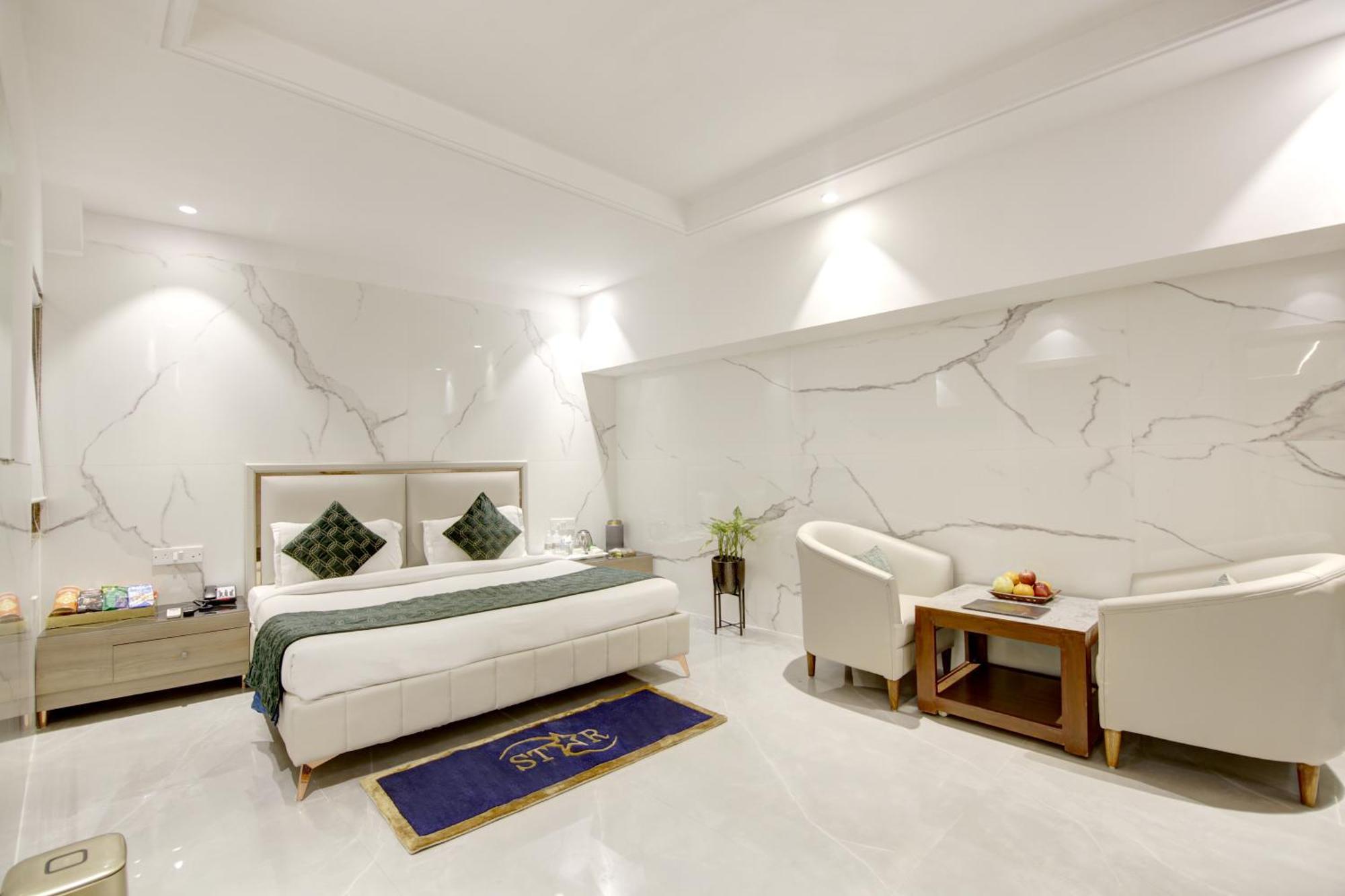 Hotel International Inn - Near Delhi Airport Új-Delhi Kültér fotó